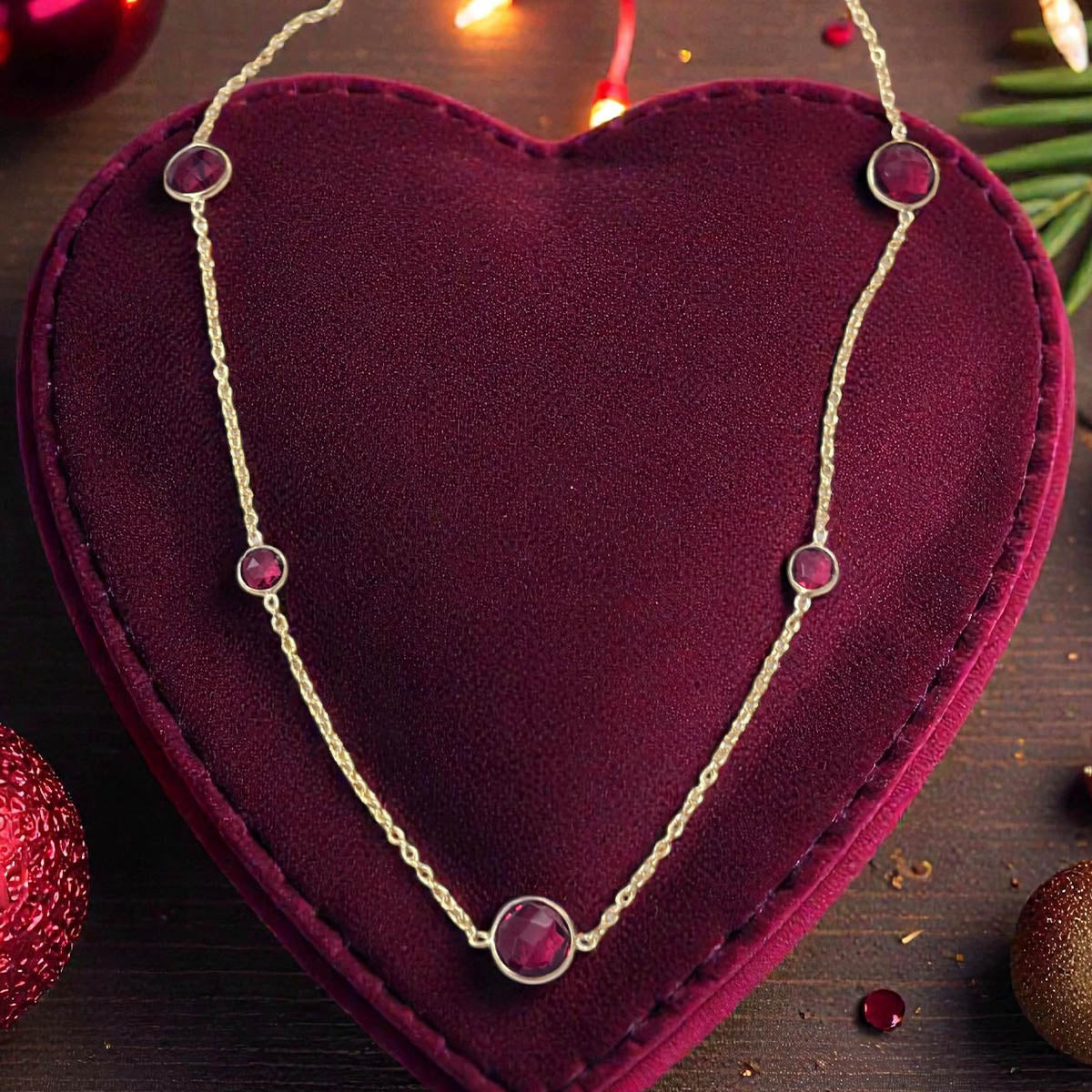 Gemara Aura Necklace