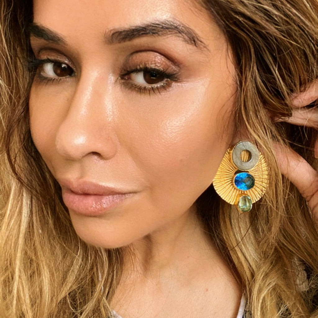 Sunlit Gemstone Spirals