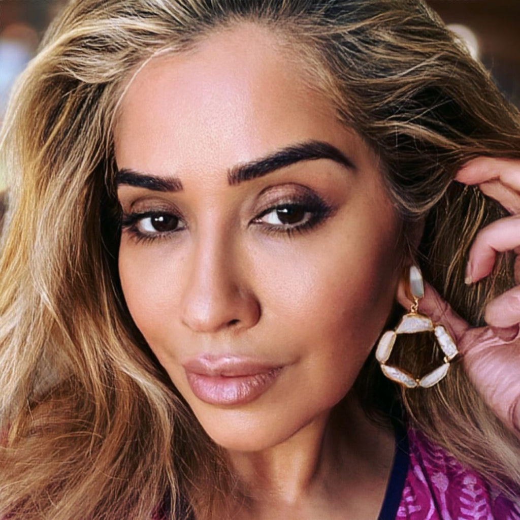 PearlEssence Earrings