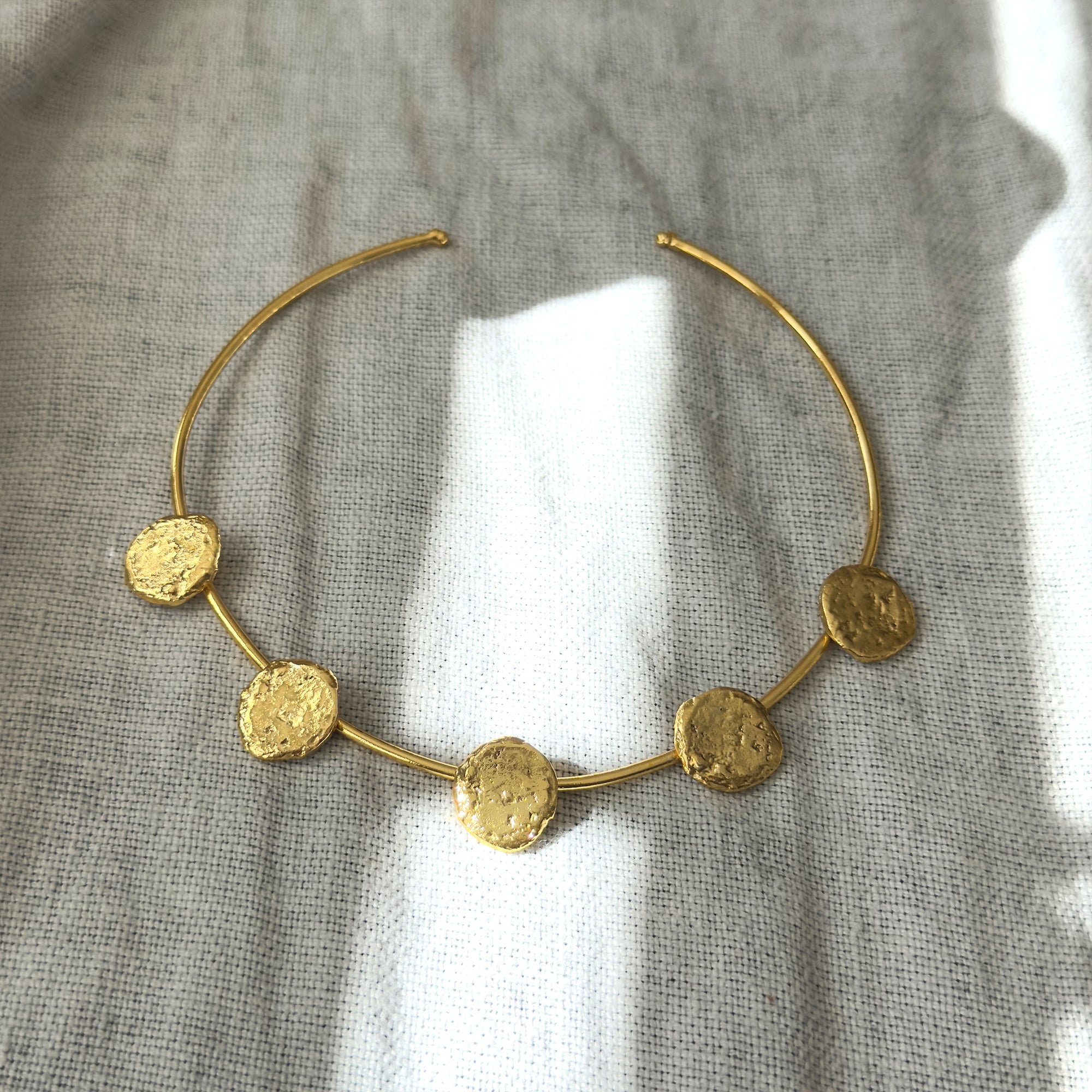 Nahara Collar