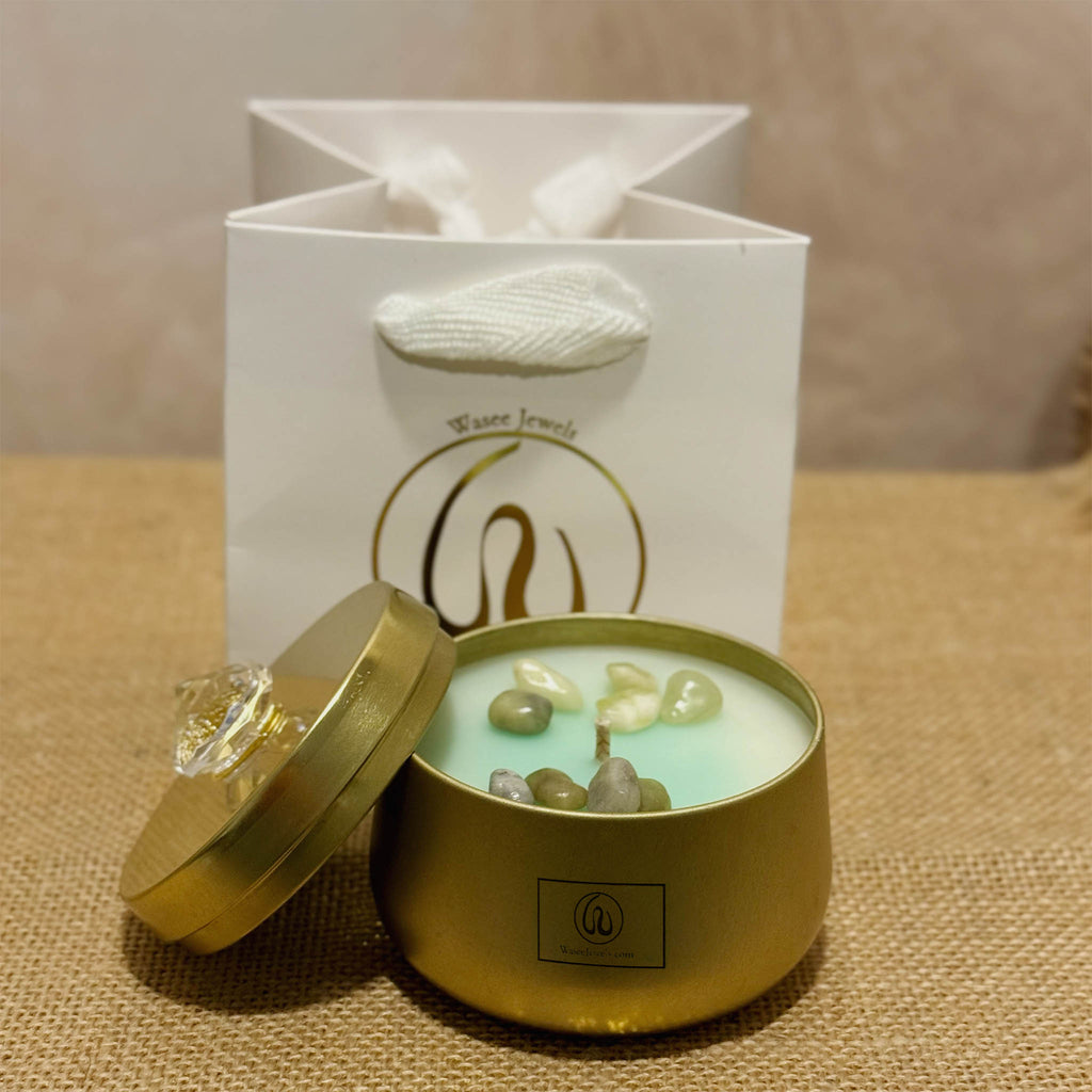 Signature Gold 5 oz Candle