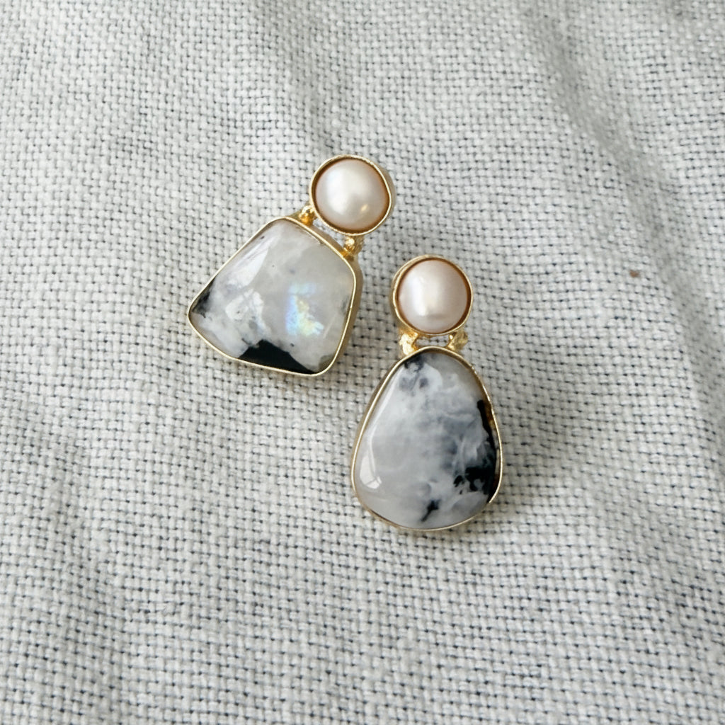 Solene Moonstone Earrings