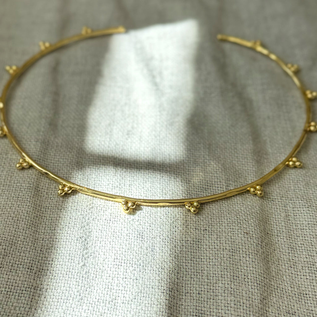 Thorn Halo Collar