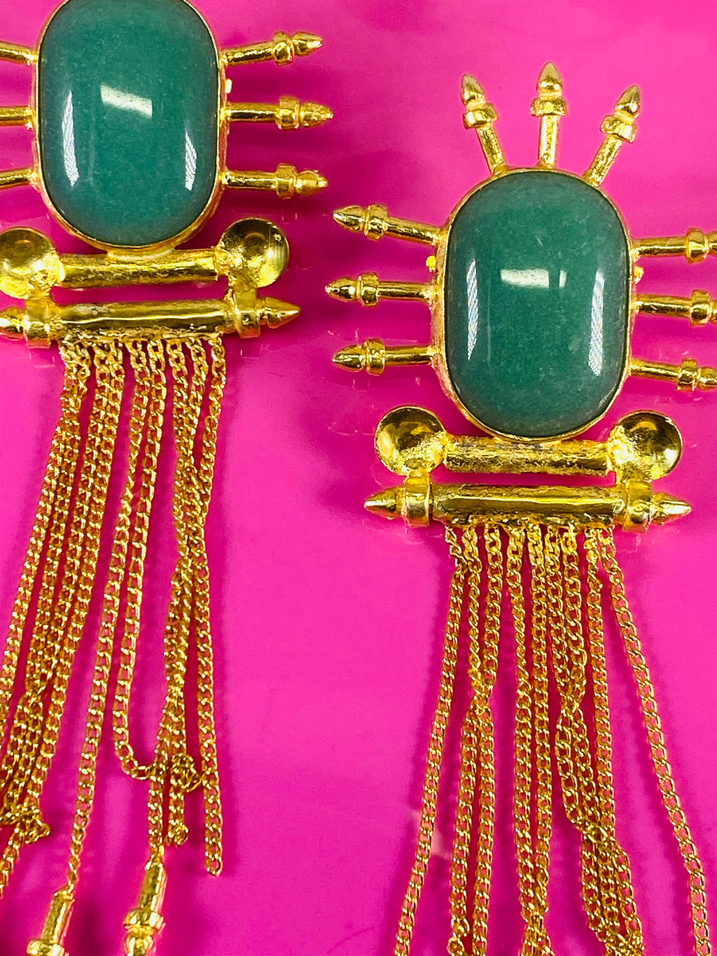Diva Green agate gold tassel earrings