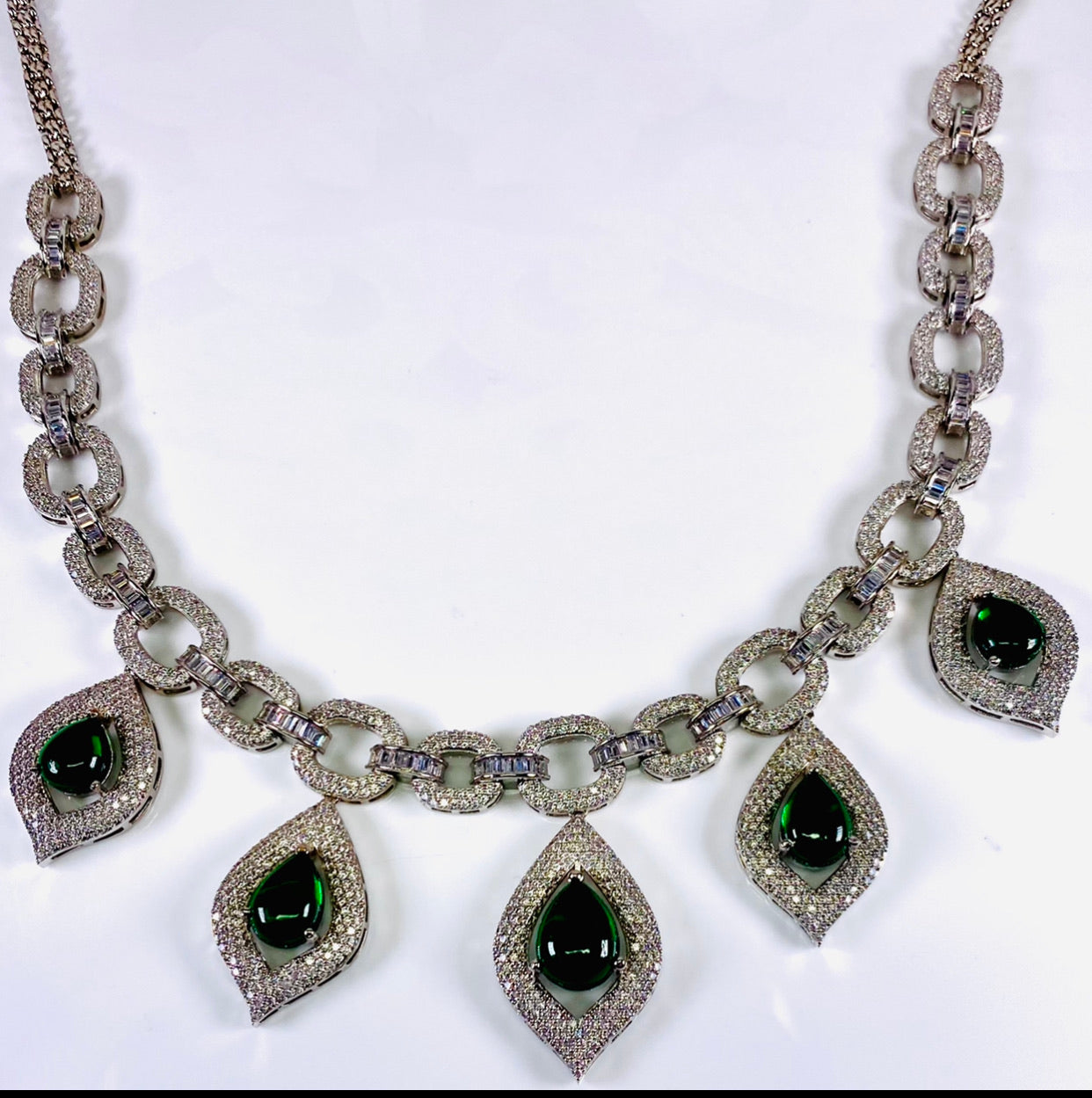 Jackie necklace