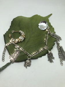 Nose ring with tassel chain and earring!