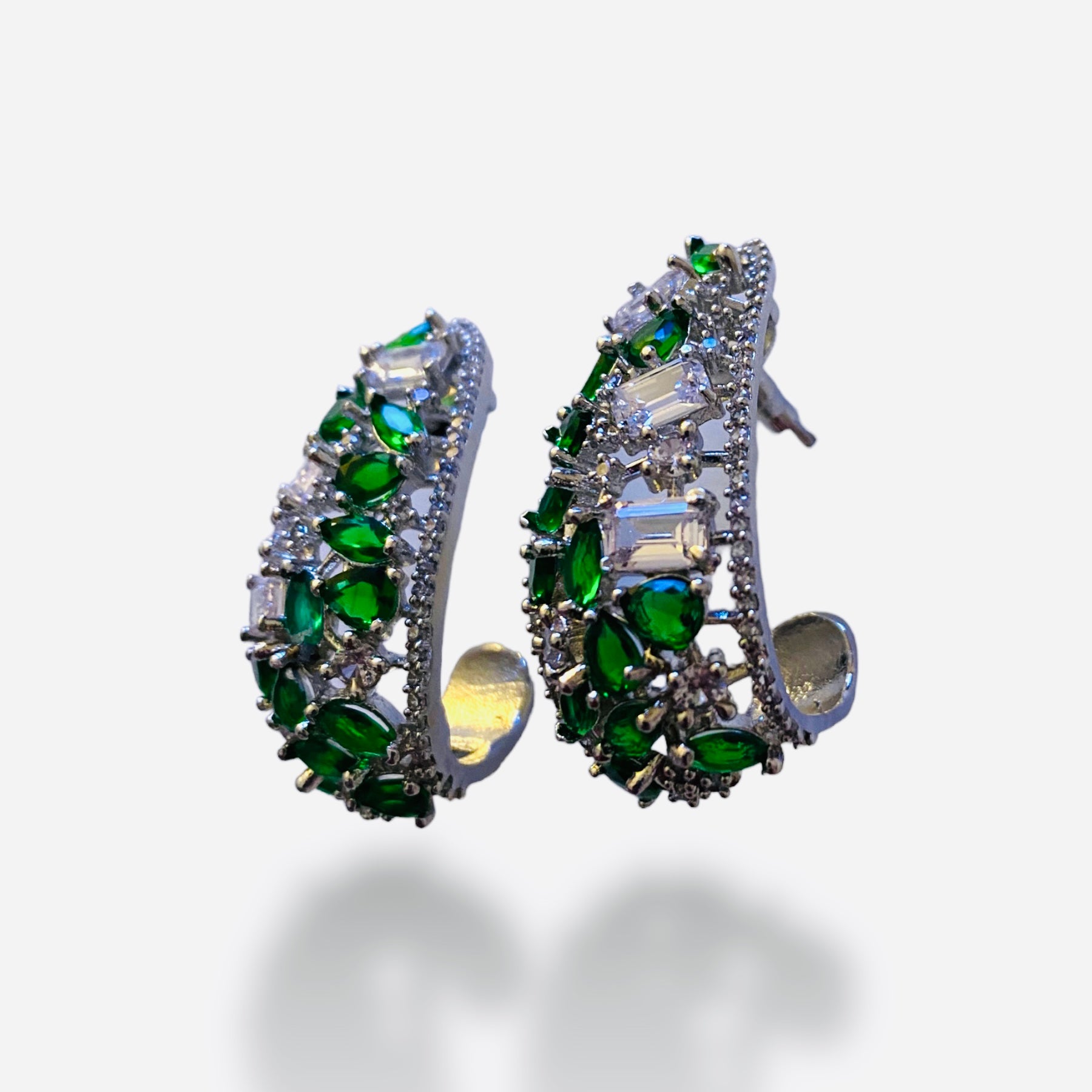 Ezmeralda J earrings