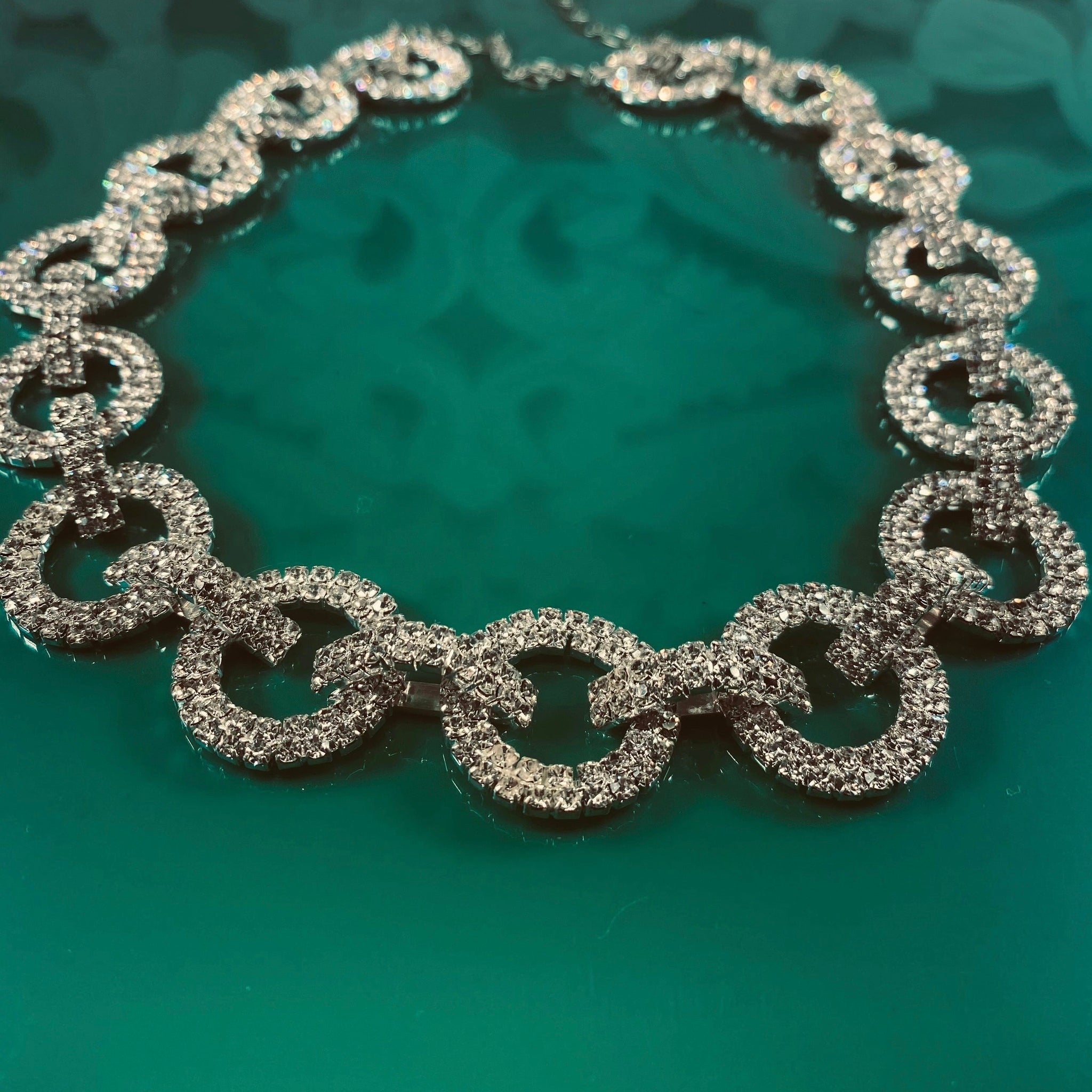 Men’s Cuban chain necklace