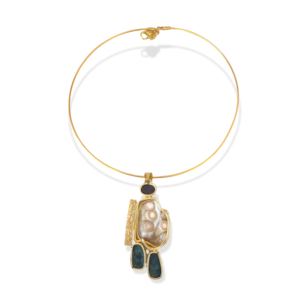 Dar Necklace