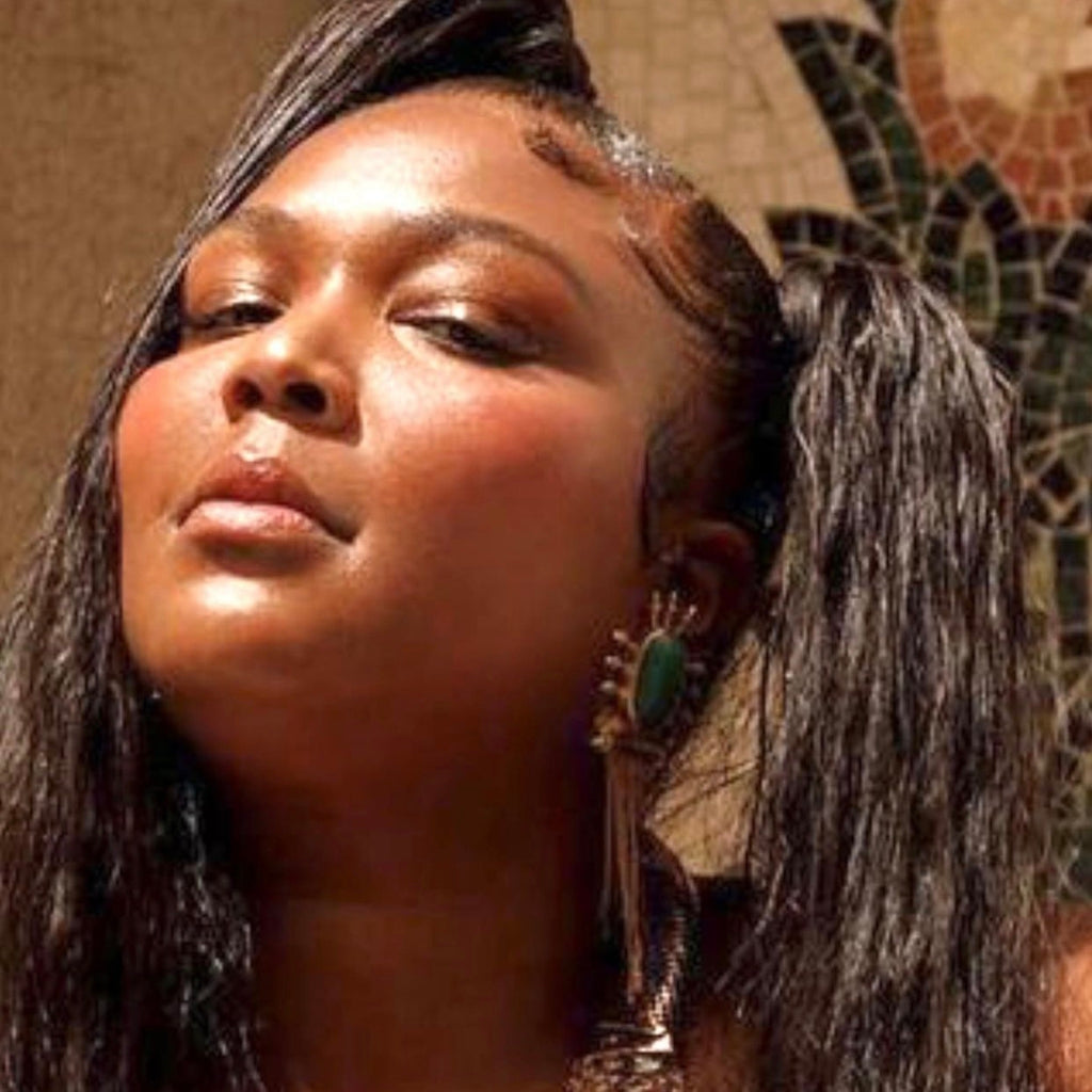 Diva Green agate gold tassel earrings