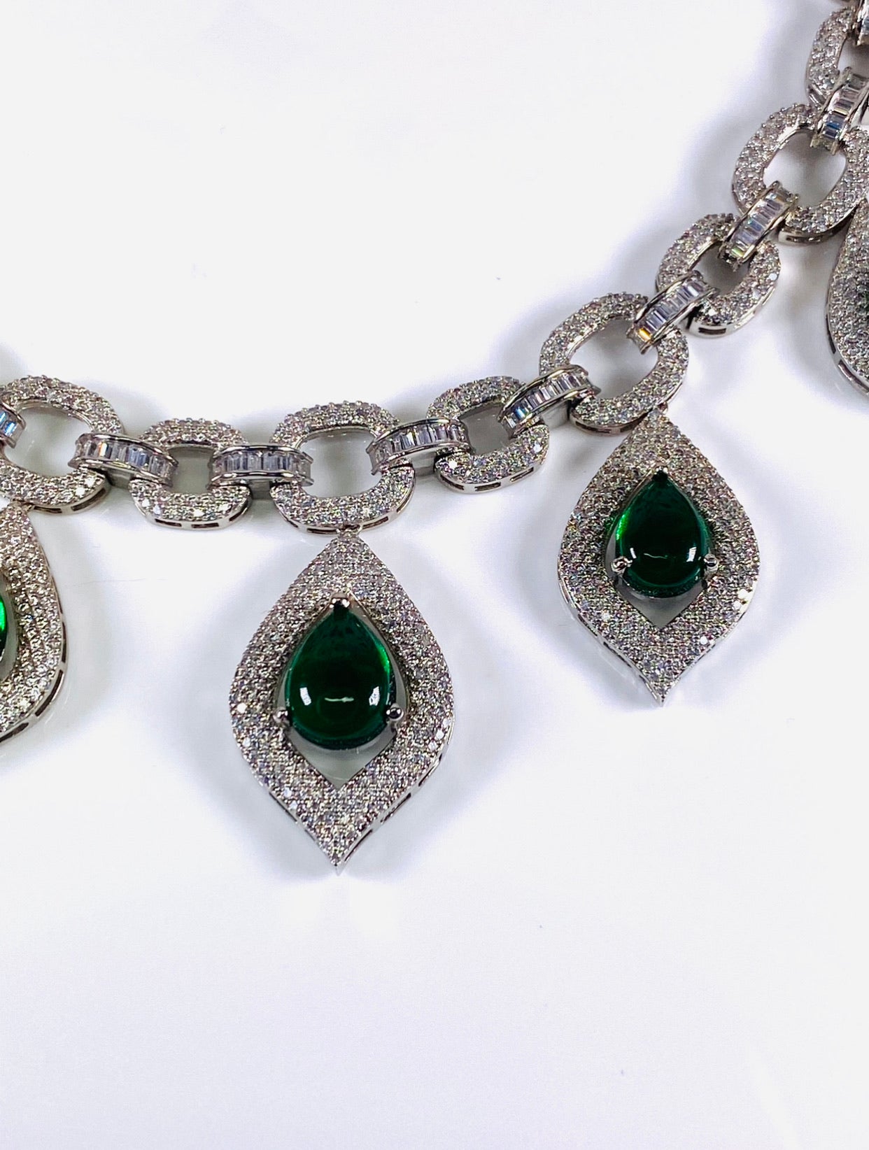 Jackie necklace