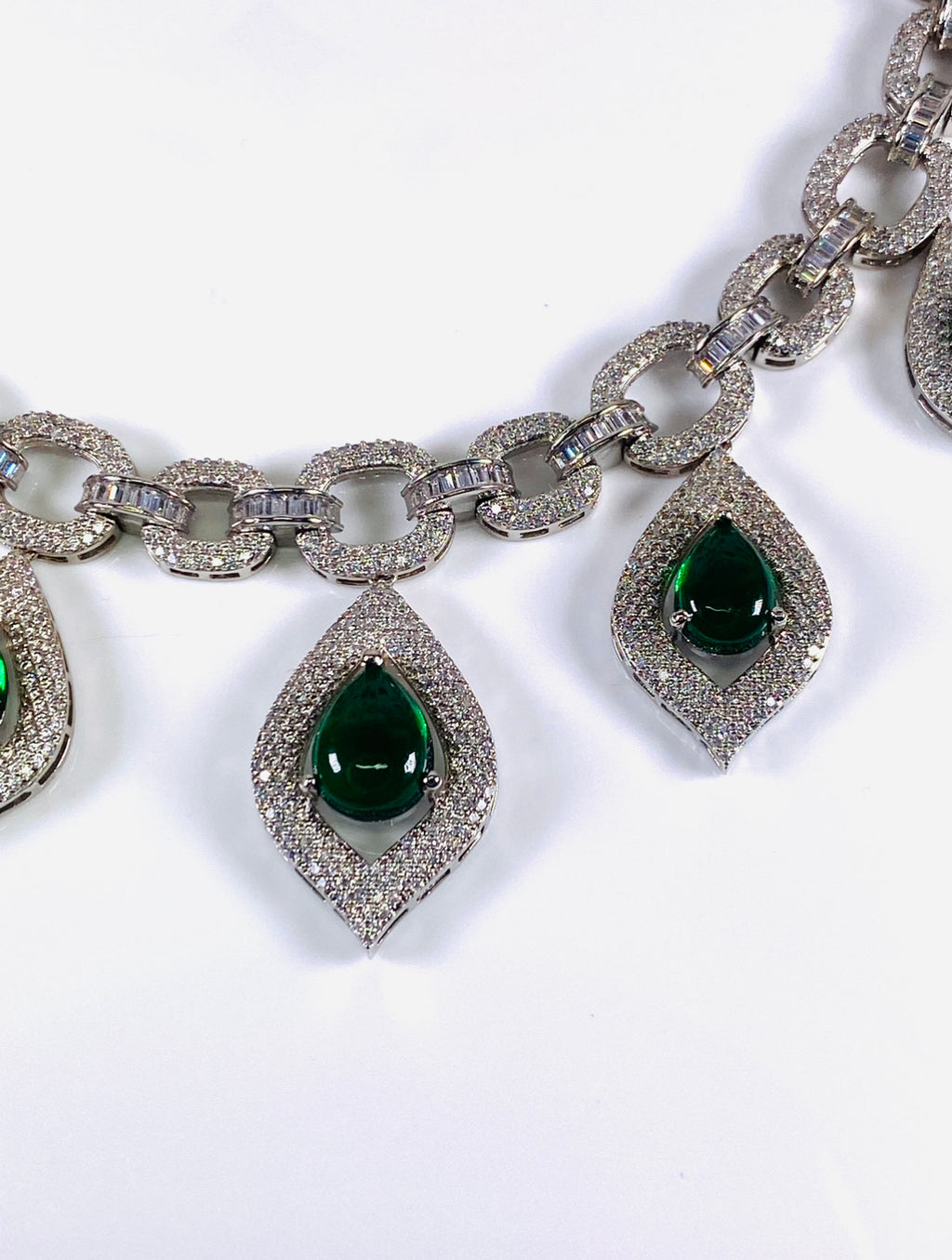 Jackie necklace